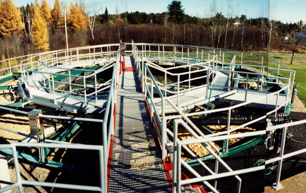 Aluminium railings and catwalk for sewage treatment plant